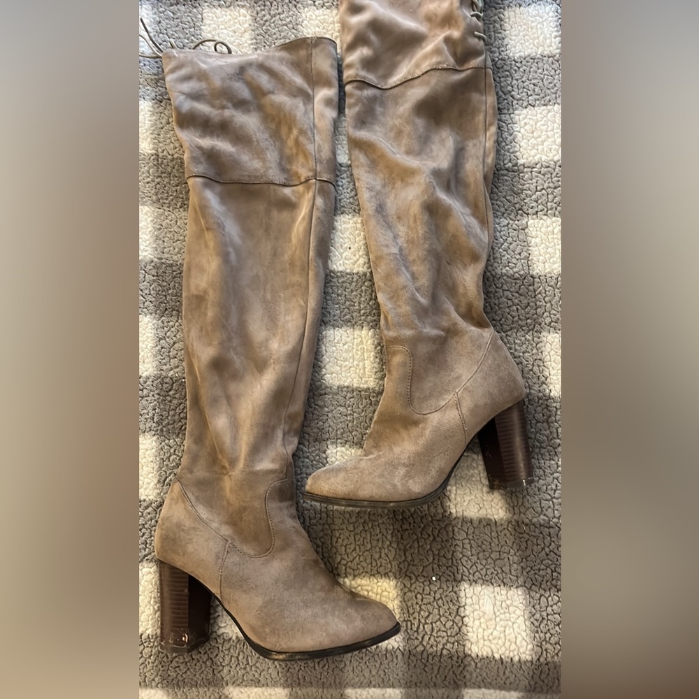 7.5 over the knee boots with heel